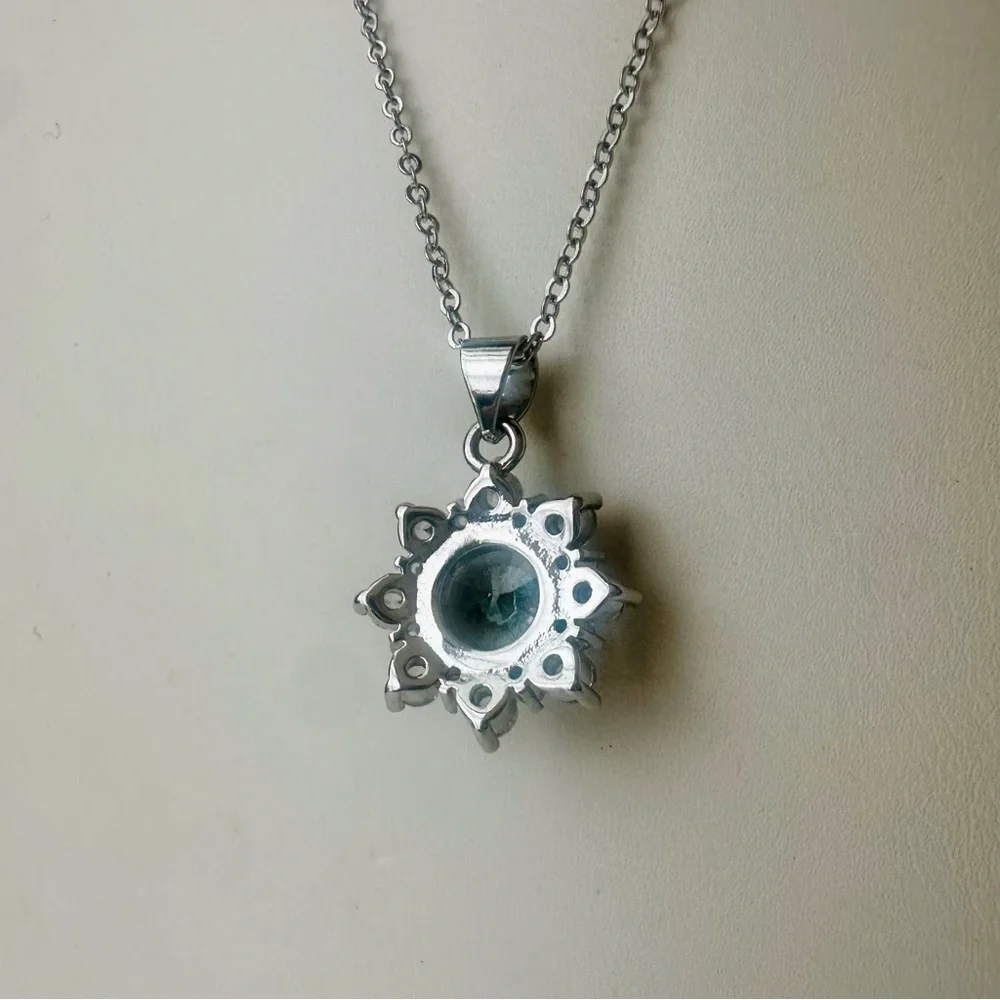 Crystal & Sterling Halo Glittering Starburst Pendant w Adjustable 925 17” Chain